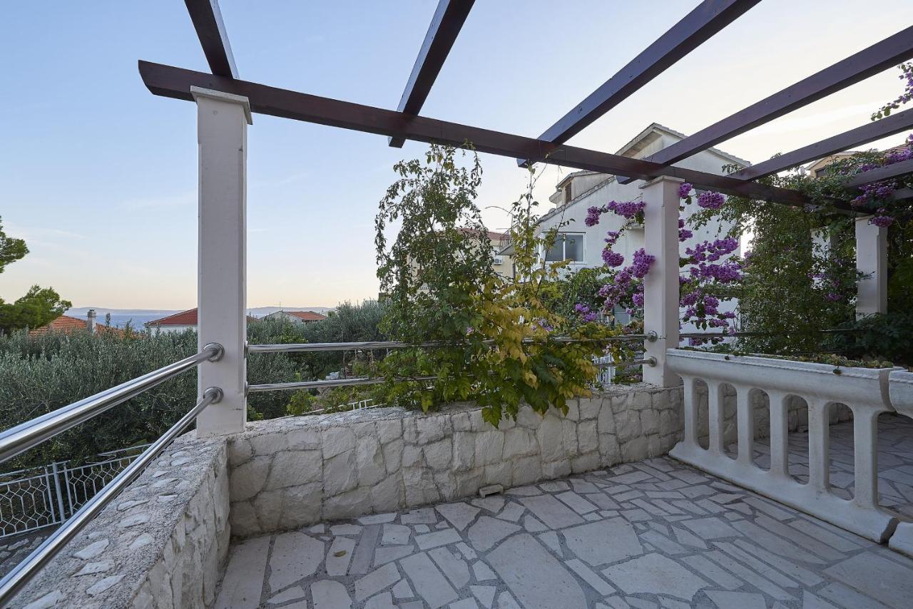 Apartments With A Parking Space Mavarstica, Ciovo - 17803 Трогир Екстериор снимка